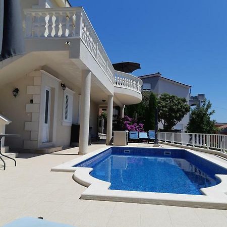 Villa Lizzi Trogir Exterior foto