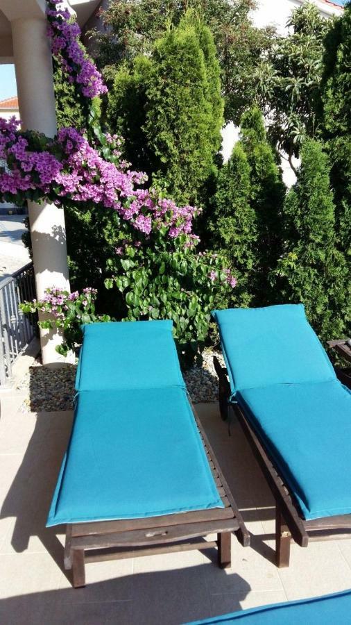 Villa Lizzi Trogir Exterior foto