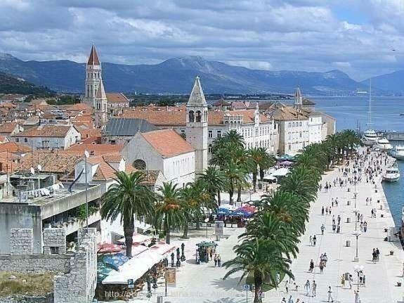 Villa Lizzi Trogir Exterior foto