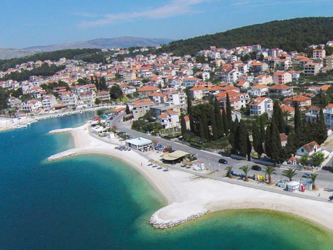 Villa Lizzi Trogir Exterior foto